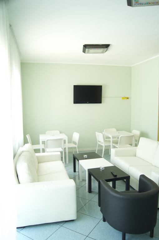 Aron Hotel Rimini Luaran gambar